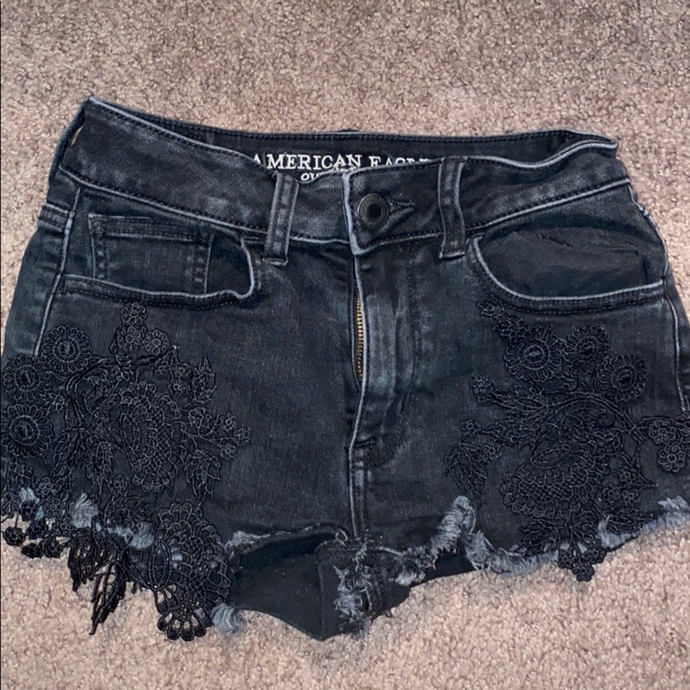 black American Eagle shorts